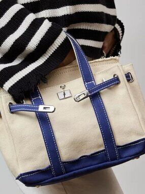 Sunwin Madaket Small Classic Tote Bag 1 RED and 1 BLUE--BRAND NEW